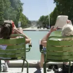 Curating the Weekend: A Cultural and Lifestyle Chronicle of Modern Escapism, Aesthetic Revival, and Community Connection