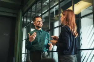 Beyond the Click: How Modern Customer Interviews Are Rewriting the Rules of B2B Acquisition