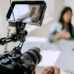 The Death of the Lecture: Why "Decision Content" is Replacing Expert Marketing